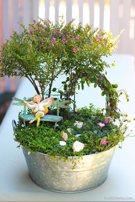 Fairy Teacup Garden, Fairy Garden Pots, Fairy Garden Containers, Indoor Fairy Gardens, Teacup Gardens, Fairy Garden Crafts, Fairy Garden Designs, Faeries Gardens, Mini Fairy Garden