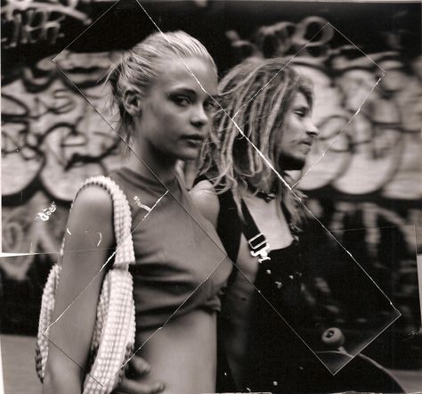 viciousboutique: “ Jaime King. James King, “rock n roll” baby! Alphabet City, N.Y.C. ” Surfergirl Style, James King, Jamie King, Jaime King, 90s Model, 90s Models, Camera Shy, White Stuff, Carrie Bradshaw