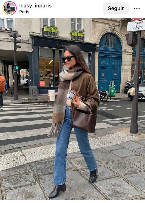 Paris Outfit Ideas, Jeans Outfit Fall, Street Style Fall Outfits, French Outfit, Simple Fall Outfits, Street Style Parisian, Europe Outfits, Italy Outfits, Paris Outfits