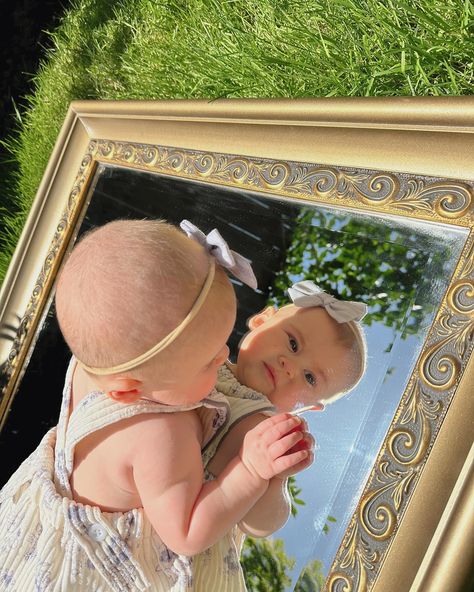 My 4 month old ray of sunshine ☀️👒🪞 #babyphotos #babyphotoshoot #summer #babygirl #sunshine #trending #4monthsold 4 Month Old Photoshoot, Month Old Photoshoot, Infant Poses, Old Photoshoot, Family Beach Pictures, 4 Month Olds, Ray Of Sunshine, 6 Month Olds, Family Beach