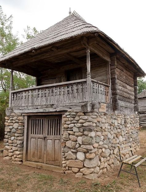 Building With Stone, Romanian House, Romanian Architecture, Rural Houses, Stone Cabin, Stone Building, Stone Cottages, Rural House, Traditional Houses