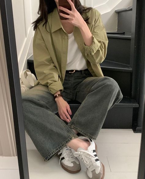 대학생 스타일, Simple Casual Outfits, Casual College Outfits, Diy Vetement, Korean Casual Outfits, Everyday Fashion Outfits, Casual Day Outfits, Quick Outfits, Tomboy Outfits