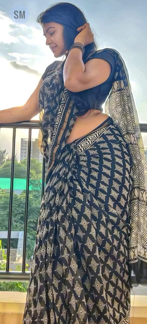 Rachita Mahalakshmi, Rachitha Ram, Rachitha Mahalakshmi, Wet Dress, Indian Women Painting, Women Painting, Hot Women Dress, Seductive Clothes, Hot Images