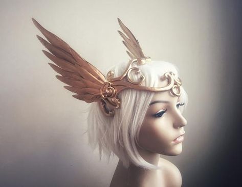 Photo Shoot Wedding, Floral Headdress, Angel Costume, Fantasy Costumes, Wedding Crown, Gold Filigree, Fantasy Clothing, Fantasy Fashion, Larp