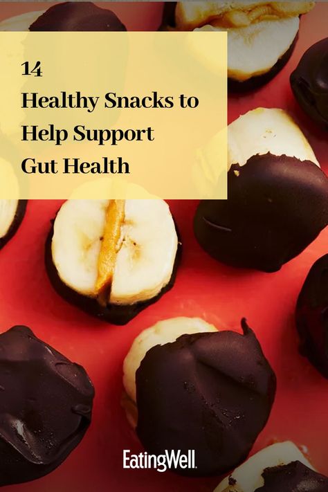 These healthy snacks can help you meet your nutritional needs without sparing any flavor. With gut-healthy, fiber-rich ingredients like chickpeas, apples, berries and yogurt, these dishes can help support your gut health and promote healthy digestion. Recipes like our Crunchy Roasted Chickpeas and Blueberry-Lemon Energy Balls are satisfying bites that'll help get you through the day. #healthysnacks#snacks#snackideas#healthysnackrecipes#healthysnackideas#healthyrecipes Healthy Homemade Snacks Clean Eating, Healthy Digestion Recipes, Gut Healthy Snacks, Digestion Recipes, Light Snacks Healthy, Small Healthy Snacks, Healthy Energy Snacks, Healthy Energy Bites, Berries And Yogurt