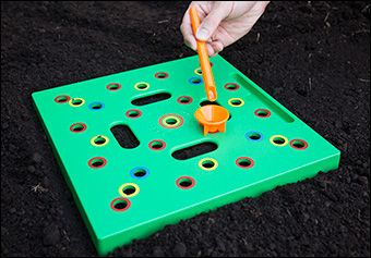 Seeding Square - Lee Valley Tools Seeding Square, Grow Boxes, Planting Pots, Lee Valley Tools, Lee Valley, Garden Markers, Healthy Garden, Diy Cans, How To Make Box