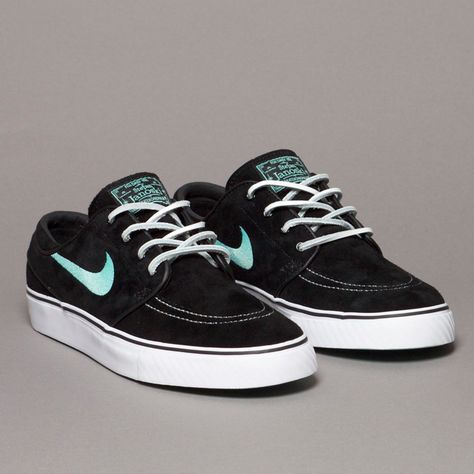 Nike "Tiffany" Janoskis Nike For Girls, Nike Stefan Janoski, Build A Fort, White Nike Shoes, Blond Amsterdam, Sneakers Fashion Outfits, Stefan Janoski, Mens Skate Shoes, Casual Footwear