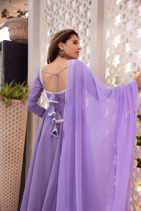 Lavender Dress Indian Anarkali, Stylish Anarkali Suits, Lavender Anarkali Dresses, Long Kurta Designs Women, Lavender Kurti Designs, Anarkali Frock Design, Diwali Outfits For Women, Purple Kurti, Diwali Outfit