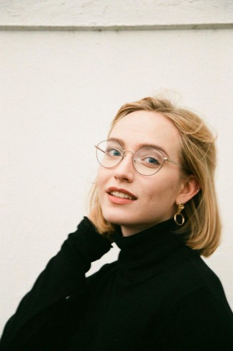 Blonde Hair Glasses, Haircut Female, Blonde With Glasses, Wire Glasses, Lynn Painter, Blonde Bob Haircut, Teen Actresses, Bob Haircut, Insta Stories