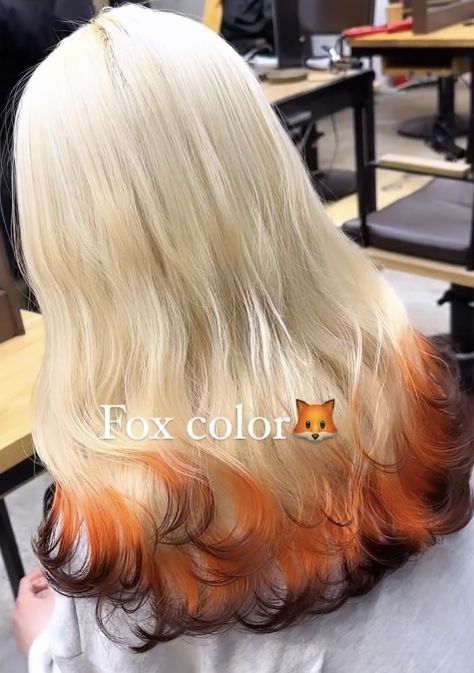 Fox Hair Dye, Dyed Tips, Hair Dye Tips, Cute Hair Colors, Dyed Hair Inspiration, Hair Inspiration Short, Pretty Hair Color, Long Blonde, Hair Dye Colors