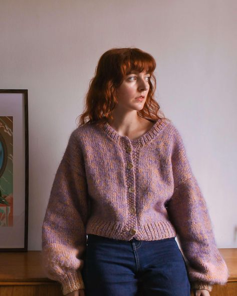 Chunky Cardigan Pattern, Balloon Sleeves Pattern, Modern Knitting Patterns, Balloon Sleeve Cardigan, Puff Sleeve Cardigan, Knit Cardigan Pattern, Chunky Knitting Patterns, Chunky Knitting, Modern Knitting