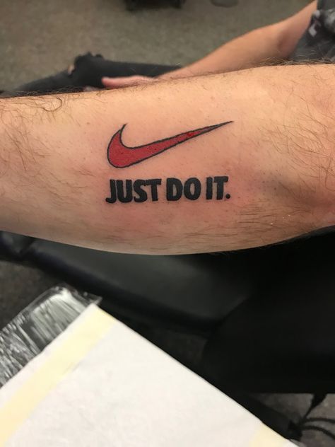 NIKE Just Do it logo tattoo Do It Tattoo, Tattoo Nike, Tattoos Classy, Nike Tattoo, 2023 Pedicure, It Tattoo, Cowgirl Art, Men Nike, Tattoo Project