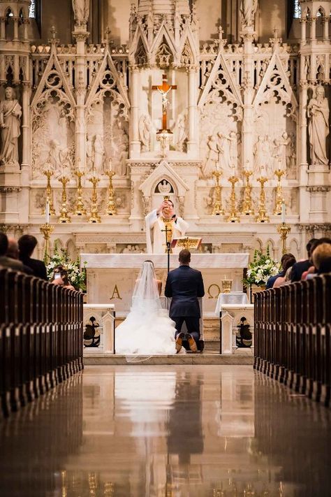 Wedding Chapel Photography, Cross At Wedding Ceremony, Cathedral Wedding Photography, Cathedral Wedding Pictures, Cathedral Wedding Photos, Cathedral Wedding Venue Church, Church Wedding Pictures, Church Wedding Photo Ideas, Catholic Church Wedding Photos