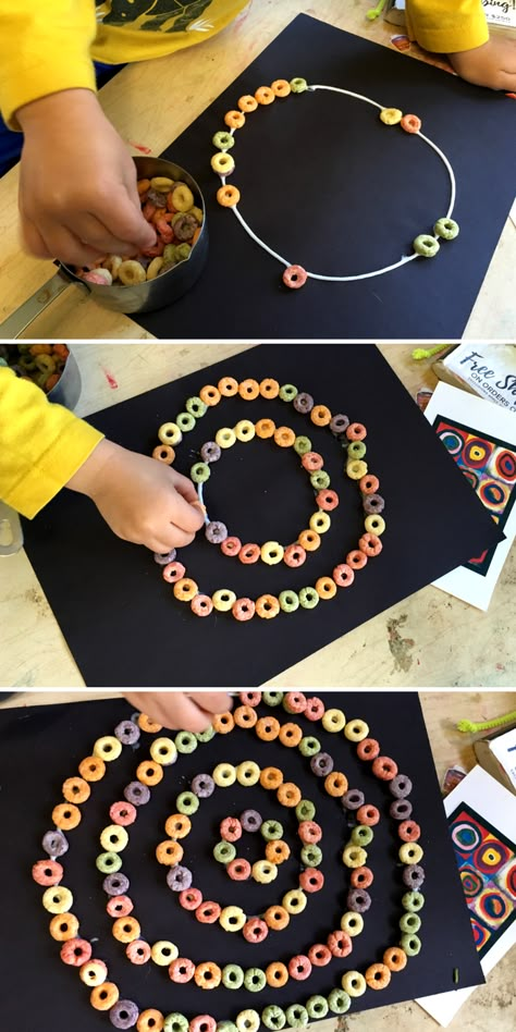 Crafts for Toddlers: A simple, hands-on, craft for toddlers to teach them about circles and shapes! Diy Crafts For Toddlers, Preschool Shapes, Shape Activities, Craft For Toddlers, Circle Crafts, Shapes Preschool, Summer Crafts For Kids, Daycare Activities, Shapes Activities