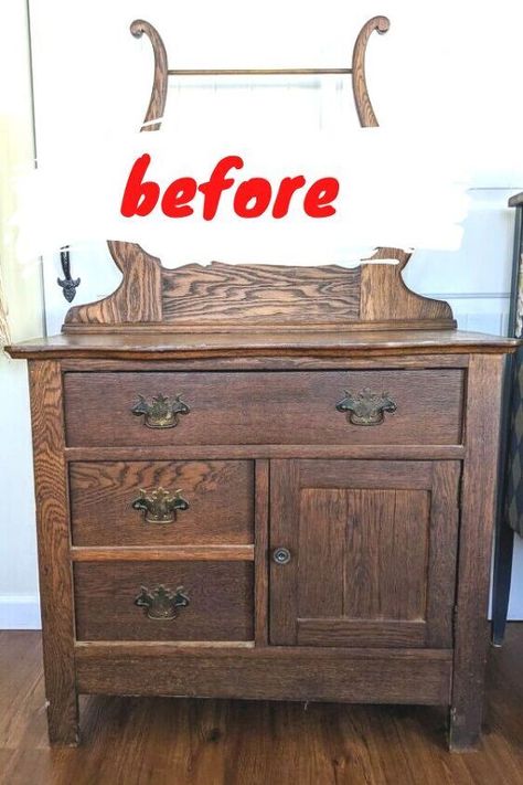 Decorate on a budget is easy with these beautiful before and after dresser, desk, couch and coffee table makeover ideas. With these painted furniture ideas you'll be able to create unique one of a kind pieces for your home decor. Upcycled furniture is a great way to add character to your home on a dime. Coffee Table Makeover Ideas, Thrift Store Furniture Makeover, Table Makeover Ideas, Couch And Coffee Table, Desk Couch, Furniture Makeover Ideas, Antique Furniture Makeover, Antique Coffee Table, Furniture Repurposing