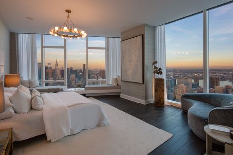 Flatiron’s tallest tower reveals its stunning 55th-floor model apartment - Curbed NY Apartamento New York, Appartement New York, Apartment View, Apartment Luxury, New York Loft, 아파트 인테리어, New York Apartment, Dream Apartment, Nyc Apartment