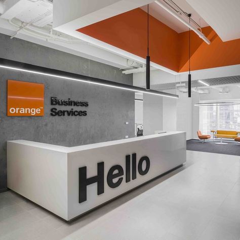 Orange Office, Business Office Design, Office Wall Design, Reception Desk Design, Office Interior Design Modern, Modern Office Interiors, Corporate Office Design, Office Lobby, Office Pictures