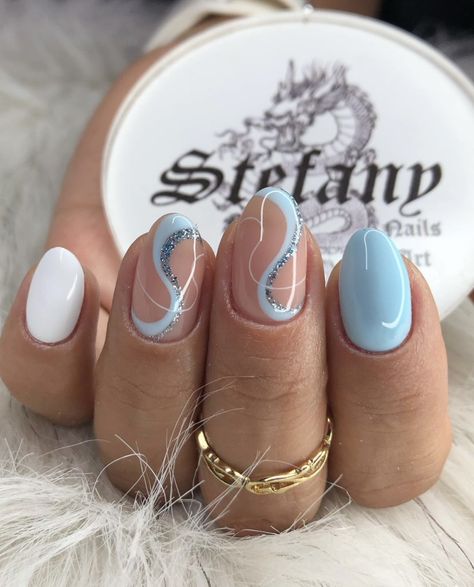 Simple Gel Nails, Girly Acrylic Nails, Work Nails, Casual Nails, Simple Acrylic Nails, Glow Nails, Cute Gel Nails, Nails Only, Short Acrylic Nails Designs