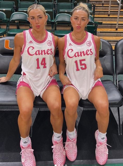 Hanna And Haley Cavinder, Hanna Cavinder, Haley Cavinder, Cavinder Twins, Twins Instagram, Moving To Miami, Sports Organization, Preppy Girl, Fresh Prince