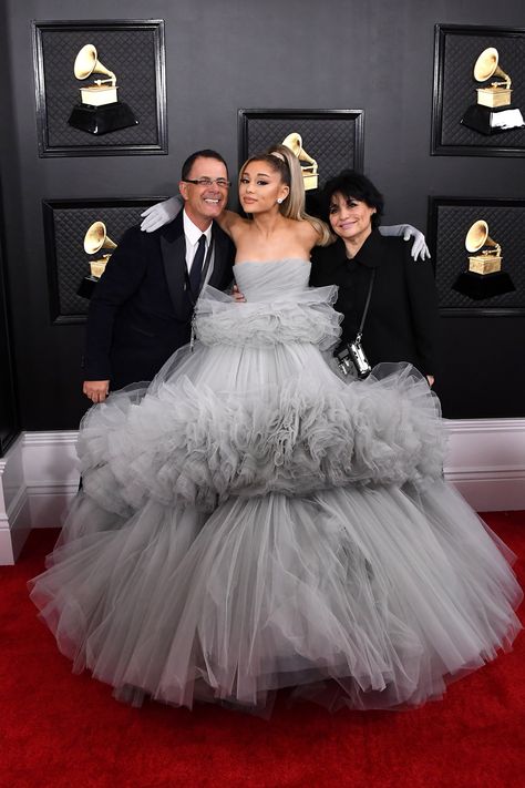 Ariana Grande Grammys, Melissa Molinaro, Darian Rojas, Grammys 2020, Grammy Dresses, Ariana Grande Outfits, Ariana Grande Fans, The Grammys, Ariana Grande Style