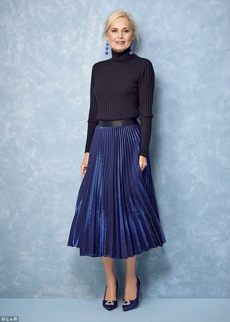 Blue Skirt Outfit Winter, Navy Blue Satin Skirt Outfit, Navy Pleated Skirt Outfit, Navy Blue Satin Skirt, Blue Satin Skirt, Pleated Outfit, Pleated Satin Skirt, Blue Skirt Outfits, Dark Blue Skirt