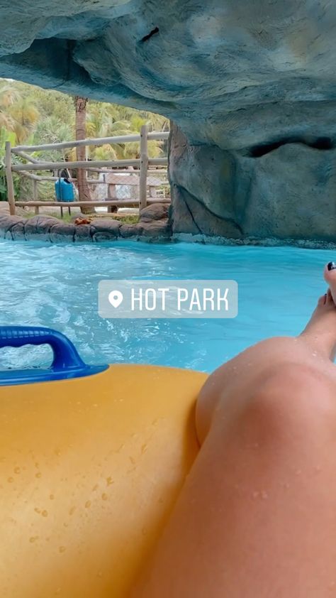 Waterpark Instagram Story, Water Park Instagram Story, Water Park Aesthetic Photos, Water Park Picture Ideas, Water Park Pics, Water Park Photo Ideas, Water Park Aesthetic, Best Instagram Stories, Hot Beach