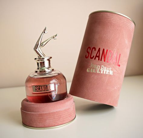 Jean Paul Gaultier Scandal | I Am Fabulicious Jean Paul Gaultier Scandal, Perfume Jean Paul, Perfume Collection Fragrance, Feminine Fragrance, Perfume Scents, Perfume Lover, Luxury Perfume, Dolce E Gabbana, Perfume Collection