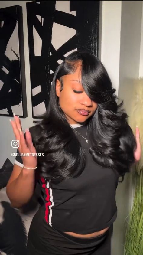 Side Part 26 Inch Wig, Layered Wig Side Part, Side Part With Layers And Curls, Deep Side Part With Layers, Side Part Layered Curls, Hair Appointment Outfit Black Women, Detroit Curls, Side Part Weave Black Women, Side Part With Layers Black Women