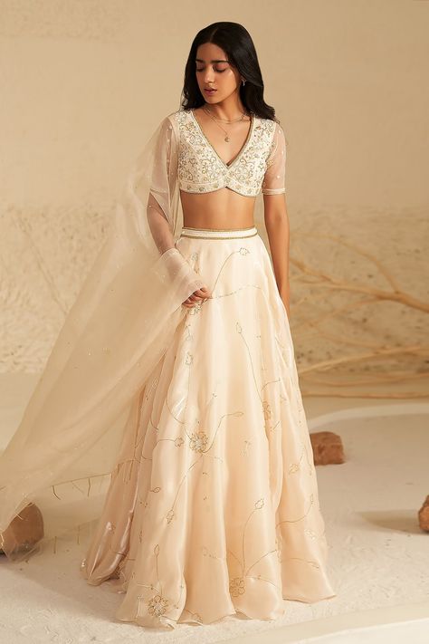 Shop for these amazing collections of Cream Blouse And Lehenga Metallic Organza Embroidery Aari V Hand Set For Women by Zoon online at Aza Fashions. Lehenga Blouse Pattern, Half Sleeve Blouse Designs, Lengha Blouse Designs, Lehenga Top, Cancan Lehenga, Sheer Dupatta, Simple Lehenga, Organza Lehenga, Indian Outfits Lehenga