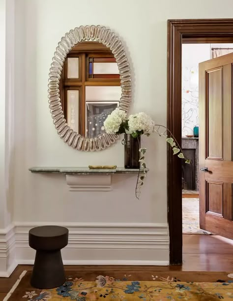 A Grand 1885 Home Elevated With Whimsy + Playful Energy Primary Palette, Arent Pyke, Vignette Styling, Foyer Modern, Hallway Entrance, Chinese Art Deco, Entryway Mirror, Art Deco Rug, Foyer Decorating