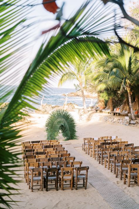 Las Caletas Wedding, Puerto Vallarta Wedding, Wedding Photography, Beach Wedding, Mexico Wedding Photographer, Wedding Photographer, Beach Wedding Photographer Fiji Wedding Ideas, Las Caletas Puerto Vallarta, Cabo Beach Wedding, Las Caletas Puerto Vallarta Wedding, Puerto Vallarta Wedding, Tropical Glam, Fiji Wedding, Wedding Photography Checklist, Wedding Photography Tips