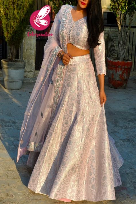 Mauve Pink Brocade Lehenga with Mauve Pink Net Heavy Dupatta Banarsi Silk Lehenga, Free Crochet Top Patterns, Brocade Lehenga, Simple Lehenga, Indian Outfits Lehenga, Lehenga Designs Simple, Lehenga Blouse Designs, Wedding Blouse Designs, Blouse Designs Indian