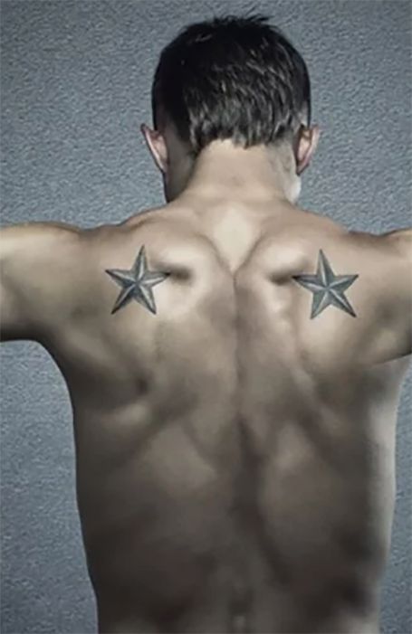 Back Of Shoulder Tattoo Men, Shoulder Tattoo For Guys, Scapula Tattoo Men, Star Shoulder Tattoo Men, Mens Collar Bone Tattoo Ideas, Top Tattoos For Men 2022, Shoulderbladetattoo Men, Side Torso Tattoo Men, Shoulder Trap Tattoos For Men