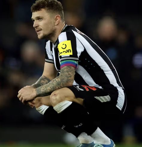 Kieran Trippier made several mistakes leading to Everton’s first two goals in the final 11 minutes of normal time. Photograph: Jason Cairnduff/Action Images/Reuters Newcastle, American Football, Premier League, Kieran Trippier, Newcastle United Fc, Action Images, Newcastle United, The Unit, Football