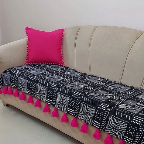 Cushion Cover Designs Sofas, How To Cover Sofa, Diy Sofa Throw Cover, How To Make Sofa Covers At Home, Table Cover Ideas For Home, Sofa Cover Ideas Indian, Sofa Throw Ideas, Sofa Cover Ideas Living Rooms, Sofa Pillows Ideas