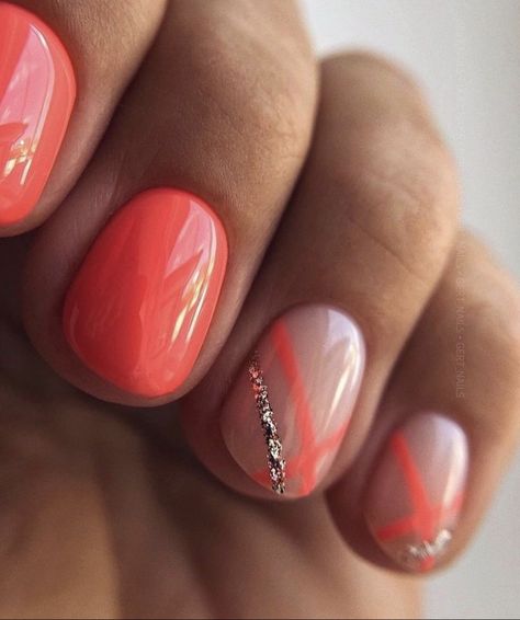 Bright Pink Gel Nails Short, Short Shellac Nail Ideas, Tropical Wedding Nails, Coral Gel Nails Summer, Fancy Summer Nails, Summer Nail Design 2024, Trendy Summer Nails 2024, Nails Ideas Summer 2024, Summer Dip Nails 2024