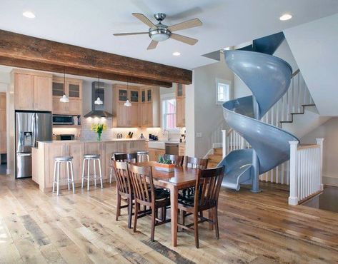 indoor slide in house Kitchen Designers, Building Kitchen, Stair Slide, House Slide, Indoor Slides, Escalier Design, German Kitchen, Transitional Kitchen, Spiral Staircase