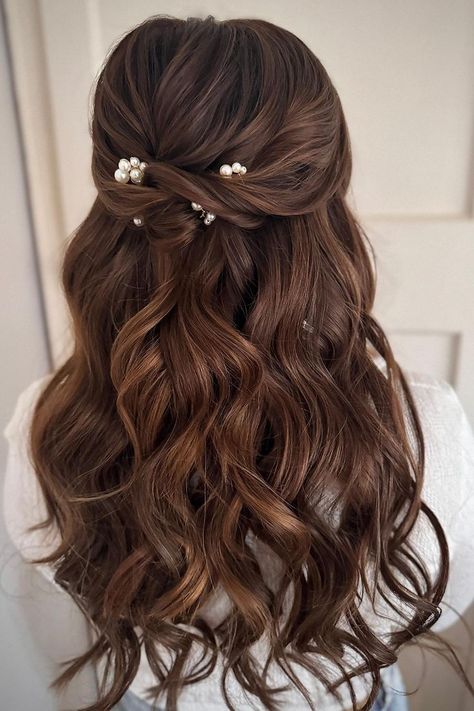 52 Gorgeous Wedding Hairstyles – Trendy Ideas for 2024 Wedding Hairstyles Half Up Half Down With Accessories, Bridal Hair Brown Half Up Half Down, Wedding Hairstyles With Pearls Down, Brunette Half Up Wedding Hair, Pearl Hairstyles Half Up Half Down, Wedding Hair Inspo Medium Length, Prom Hairstyles Half Up Half Down Braid Brown Hair, Bridal Hair Half Up Pearls, Bridal Hairstyles Pearls