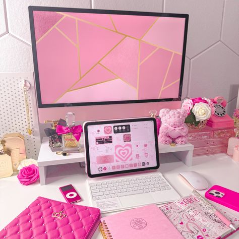 Pink Imac, Pink Desk Setup, Imac 2021, Imac Desk, Pink Aesthetic Cute, Pink Ipad Case, Teddy Bear Candle, Ipad Pink, Study Gram