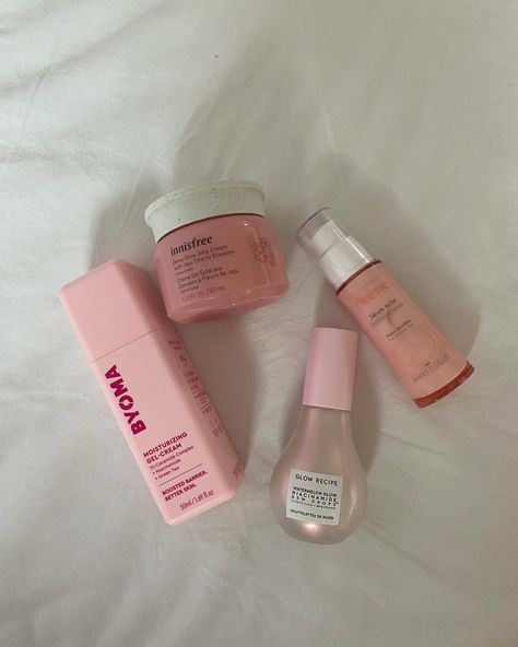 Favorite pink skincare products 🌸🩷🎀 #pink #skincare #pinkskincare #beautyproducts #beauty #prettyinpink #pinkaesthetic Vision Board Pictures Pink, Skincare Vision Board, Pink Skincare Products, Pink Skincare, Vision Board Pictures, Pink Skin, Pink Aesthetic, Skincare Products, Pale Pink