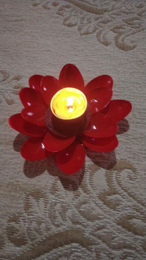 Diy Candle Sticks, Plastic Spoons, Diy Candle Holders, Diy Holder, Diy Candles, Candle Holders, Candles