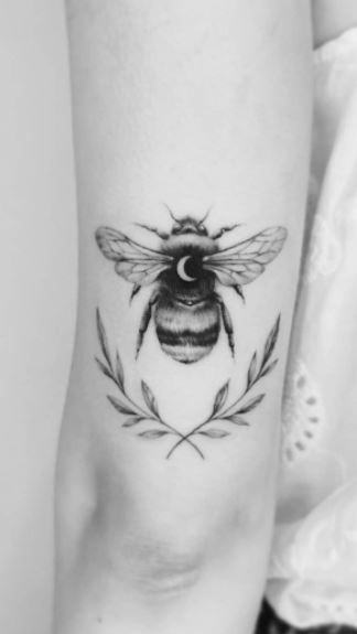 Cool Bee Tattoo Ideas, Bee Tattoo Ideas Black And White, Elbow Bee Tattoo, Bee With Angel Wings Tattoo, Spiritual Bee Tattoo, Vintage Bee Tattoo Ideas, Bee Hand Tattoo For Women, Bee Neck Tattoos Women, Witchy Bee Tattoo