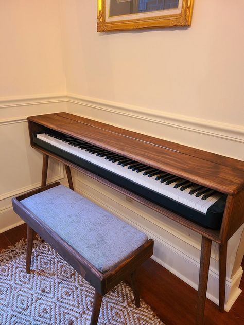 Bedroom Recording Studio, Diy Piano, Kawaii Piano, Modern Piano, Piano Living Rooms, Piano Table, Piano Stand, Piano Desk, Keyboard Stand