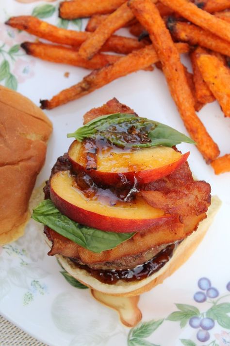 Goat Cheese Stuffed Bacon, Peach, & Basil Burgers Peach Burger, Burgers With Goat Cheese, Grilled Peach Burger, Pineapple Bacon Burgers, Goat Cheese Burger, Cheeseburger Recipes Homemade, Homemade Burger Recipe, Goat Cheese Stuffed Chicken, Easy Burger Recipe