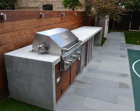 Outdoor Grill Outdoor Landscape Design, Moderne Have, Outdoor Bbq Area, Outdoor Kitchen Countertops, Modern Outdoor Kitchen, Outdoor Kitchen Decor, Outdoor Bbq Kitchen, Bbq Island, Built In Bbq