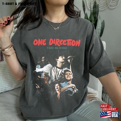 Direction Take Me Home Concert Tshirt One Band 1D T-Shirt Sweatshirt Check more at https://tshirtfamilygift.com/product/direction-take-me-home-concert-tshirt-one-band-1d-t-shirt-sweatshirt/ One Direction Inspired Outfits, One Direction Shirt, One Direction Merch, One Direction Music, Music Country, Country Shirts, Concert Tshirts, Take Me Home, Trending Tshirts