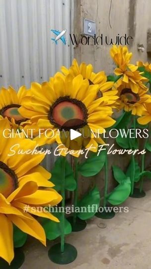 7.2K views · 1.3K reactions | Giant Flowers | How to make giant foam sunflowers. We have giant flowers course and if you want to buy our flowers, we can deliver them to any place in the world. Contact to get more information #suchingiantflowers #handmade #handmadeflowers #sunflower #foam #tutorial | Hoa Giấy Suchin | Suchin Giant Flowers | hoagiaysuchin · Original audio Giant Sunflower, Giant Flowers, Big Flowers, Flowers Diy, Handmade Flowers, Yellow Flowers, More Information, Paper Flowers, Sunflower