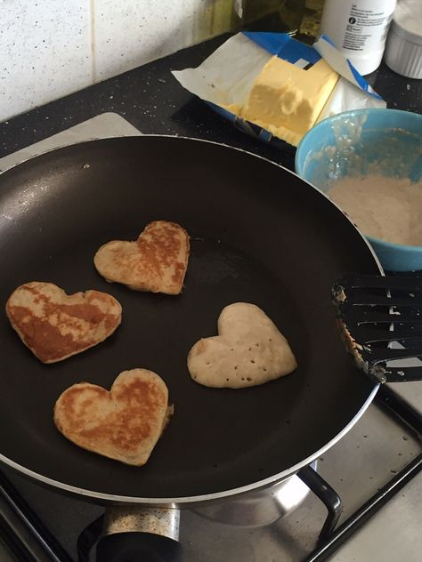 Heart Pancakes, Pancakes