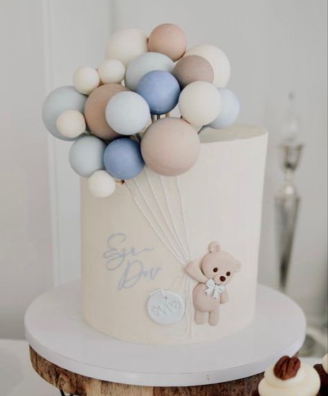 Teddy Balloon, Gateau Baby Shower Garcon, Tort Special, Bear And Balloons, Cake Bear, Bear Baby Shower Cake, Baby Boy Birthday Cake, Bear Baby Shower Theme, Baby First Birthday Cake