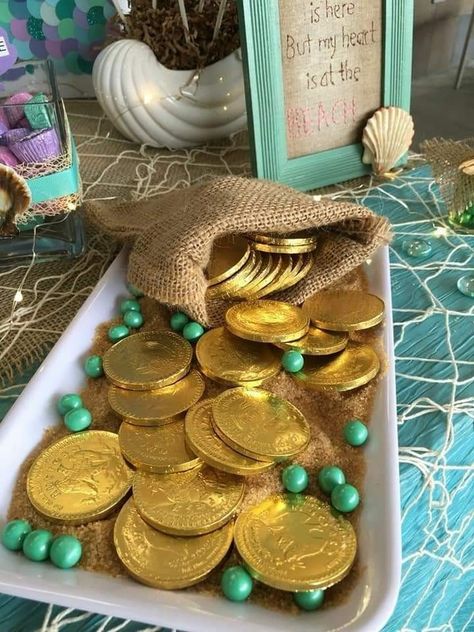 Tropisk Fest, Mermaid Birthday Party Food, Cake Mermaid, Winter Wonderland-party, Ariel Birthday Party, Sea Party Ideas, Ocean Birthday Party, Mermaid Birthday Party Decorations, Mermaid Theme Birthday Party